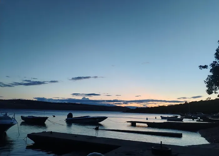 Luka Apartman Jadranovo